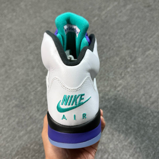Jordan 5 Retro Grape (2025)
