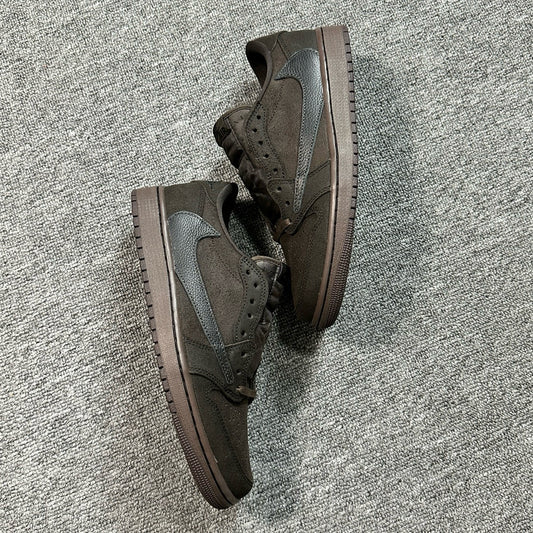 Jordan 1 Retro Low OG SP Travis Scott Velvet Brown