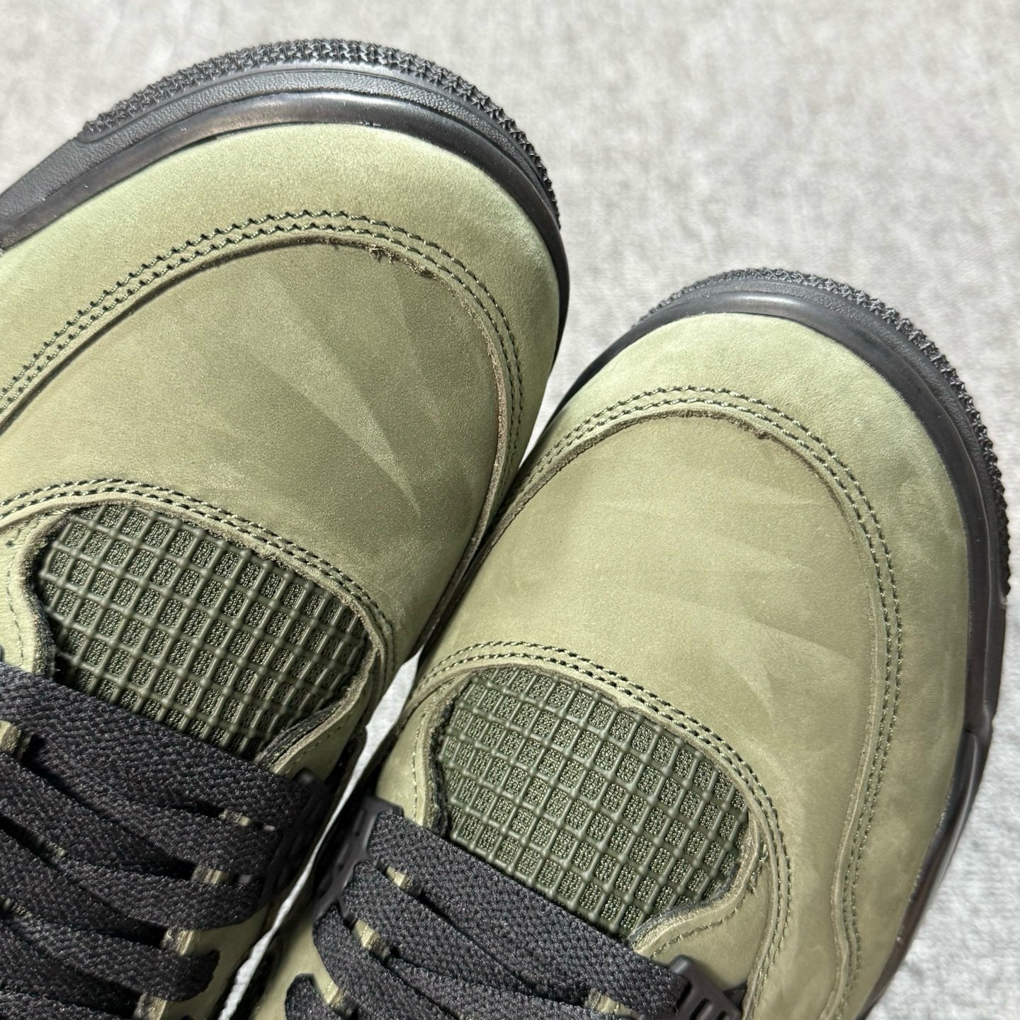 Jordan 4 Retro OG SP Undefeated (2025)