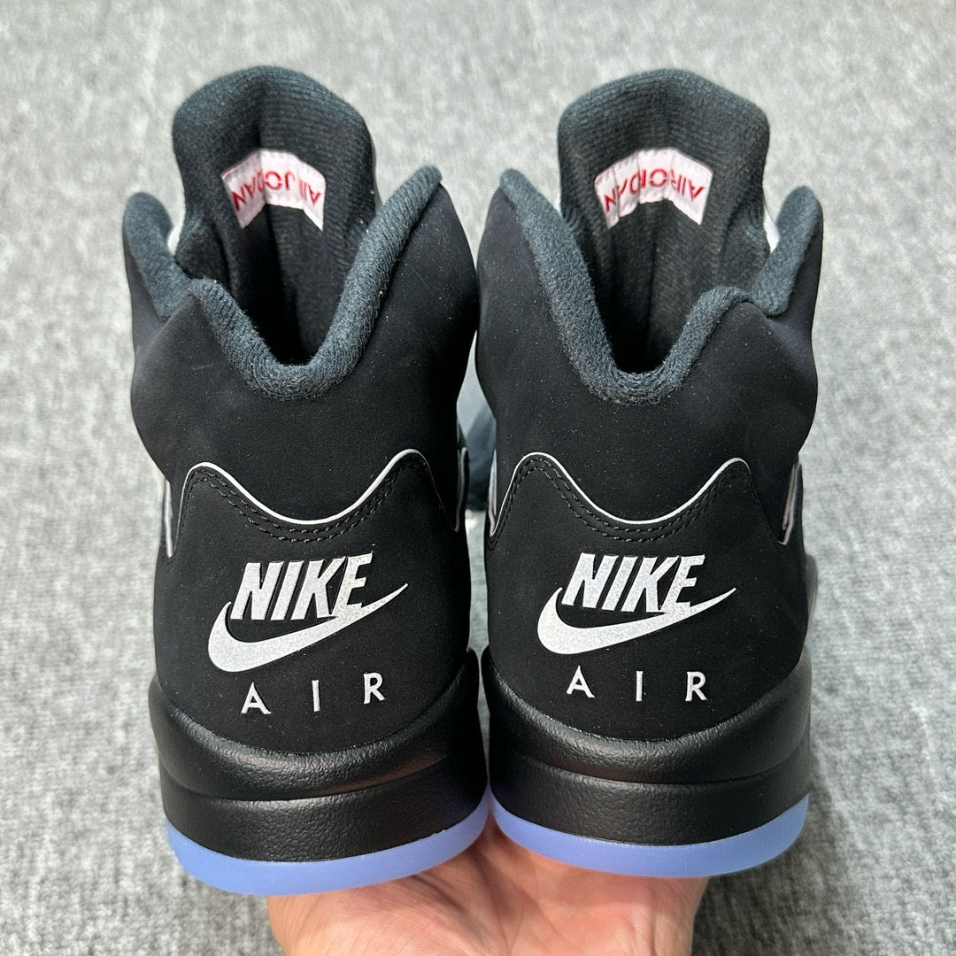 Jordan 5 Retro OG Black Metallic Reimagined