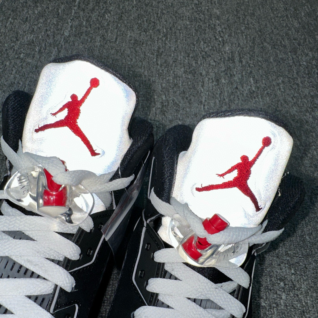 Jordan 5 Retro OG Black Metallic Reimagined