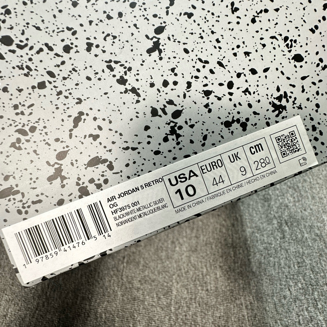 Jordan 5 Retro OG Black Metallic Reimagined