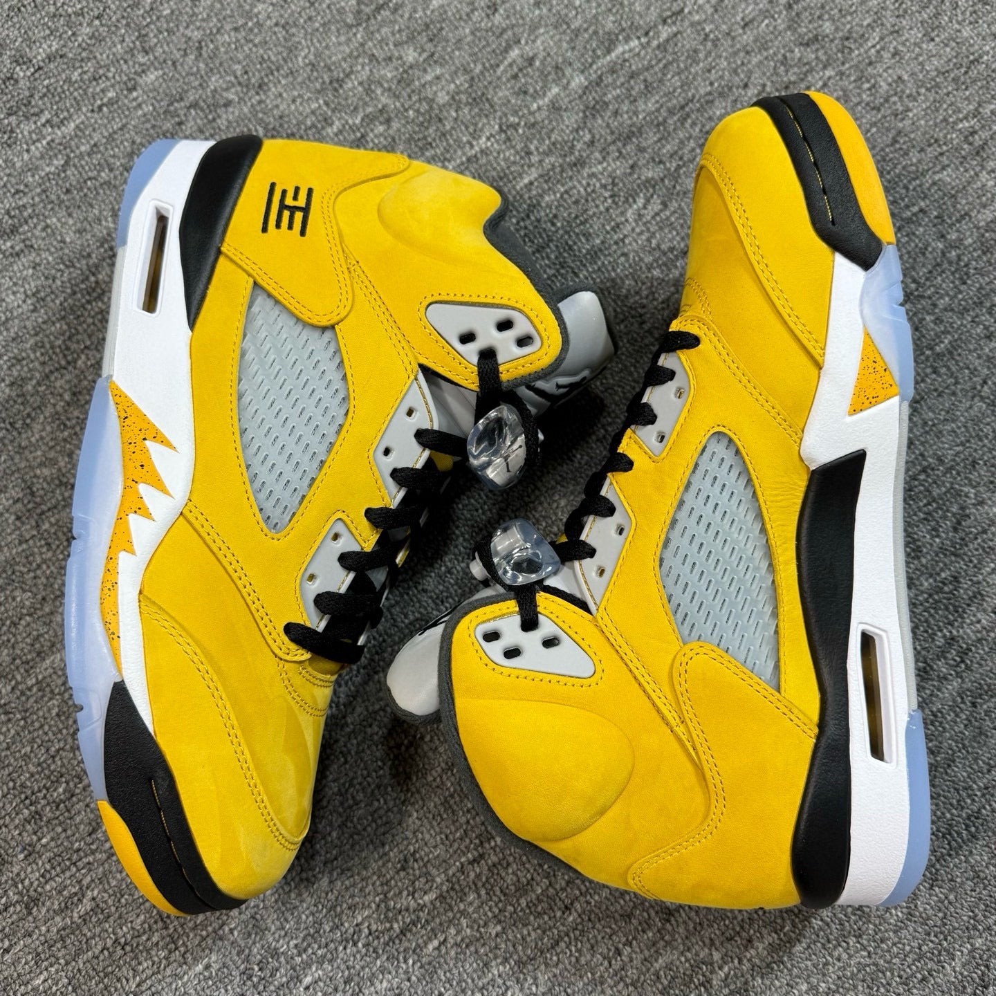 Jordan 5 Retro Tokyo T23 (2025)