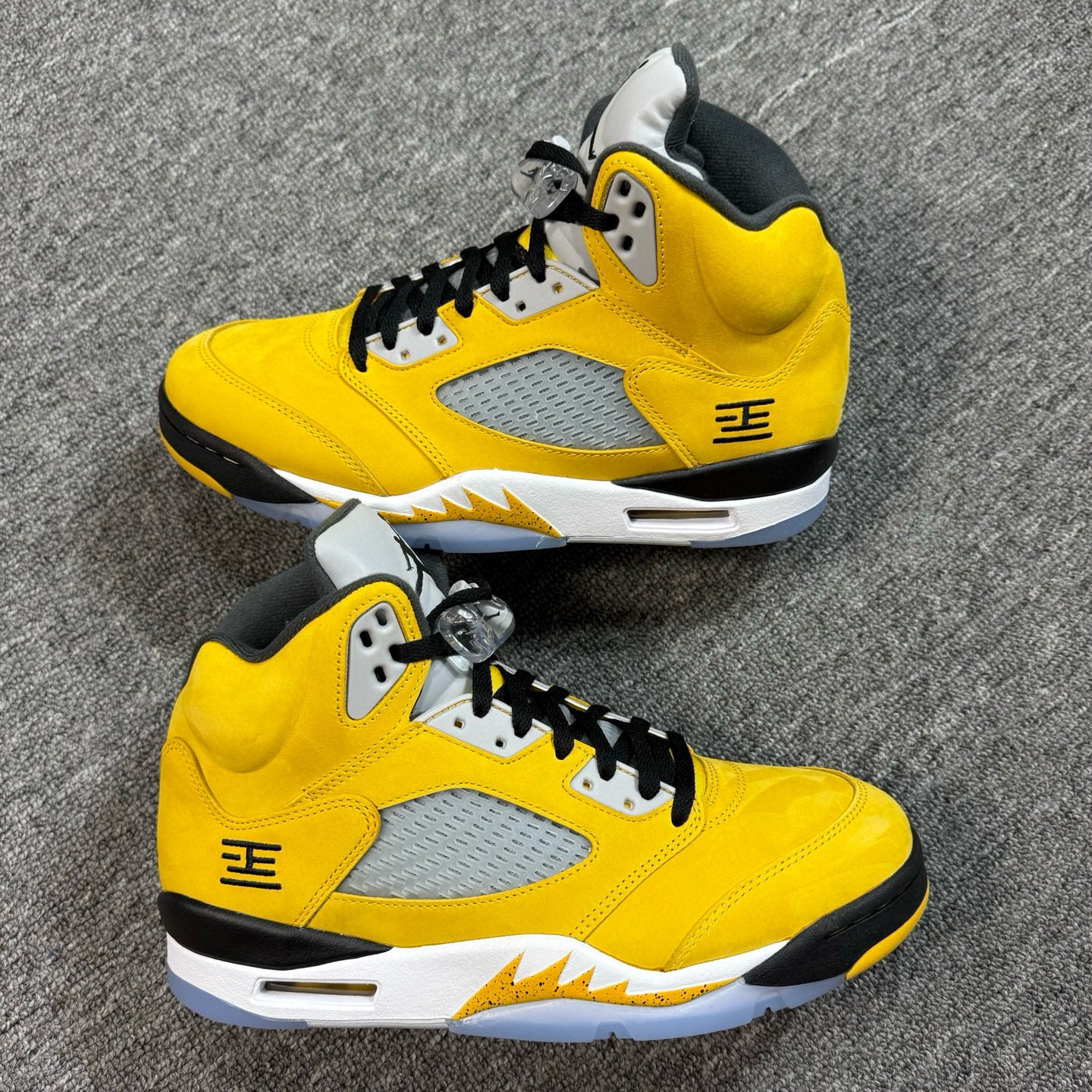 Jordan 5 Retro Tokyo T23 (2025)