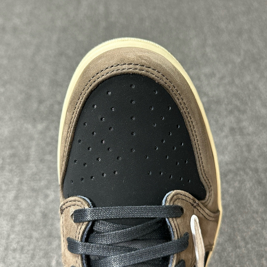 Jordan 1 Retro Low OG SP Travis Scott Mocha
