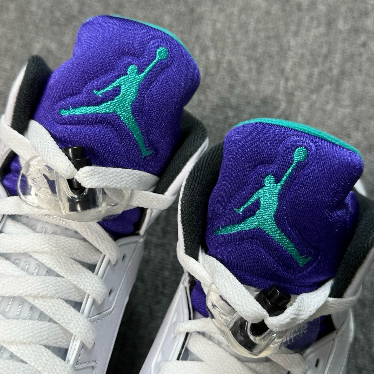 Jordan 5 Retro Grape (2025)