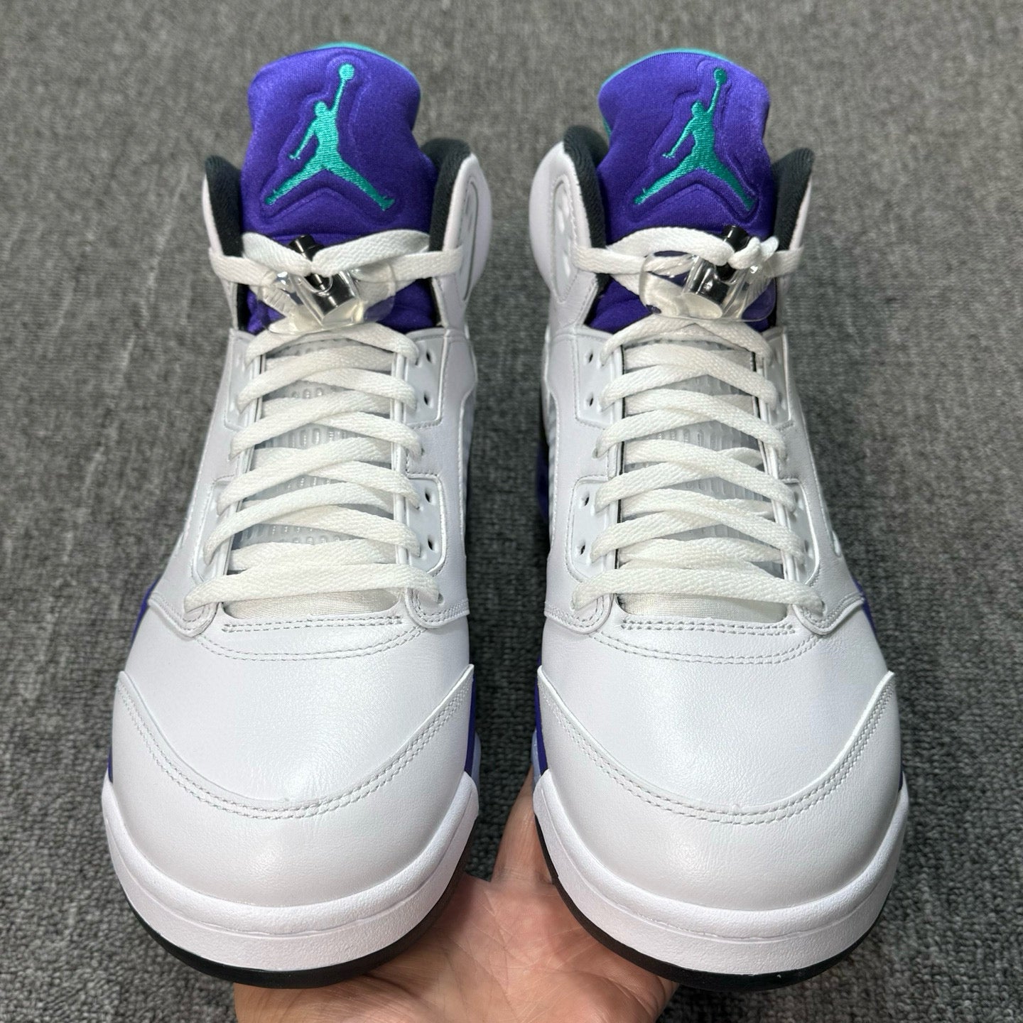 Jordan 5 Retro Grape (2025)