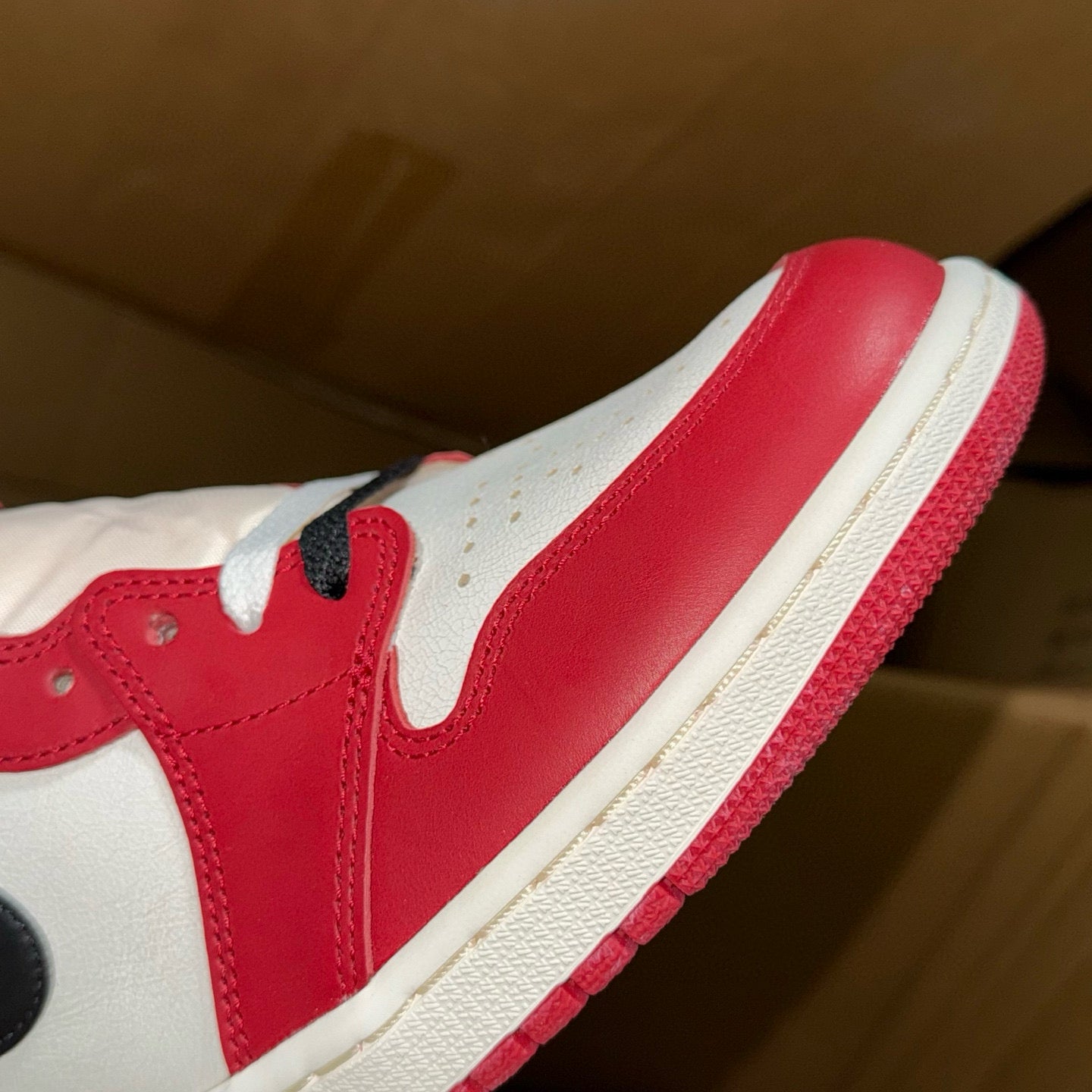 Jordan 1 Retro High OG Chicago Lost and Found