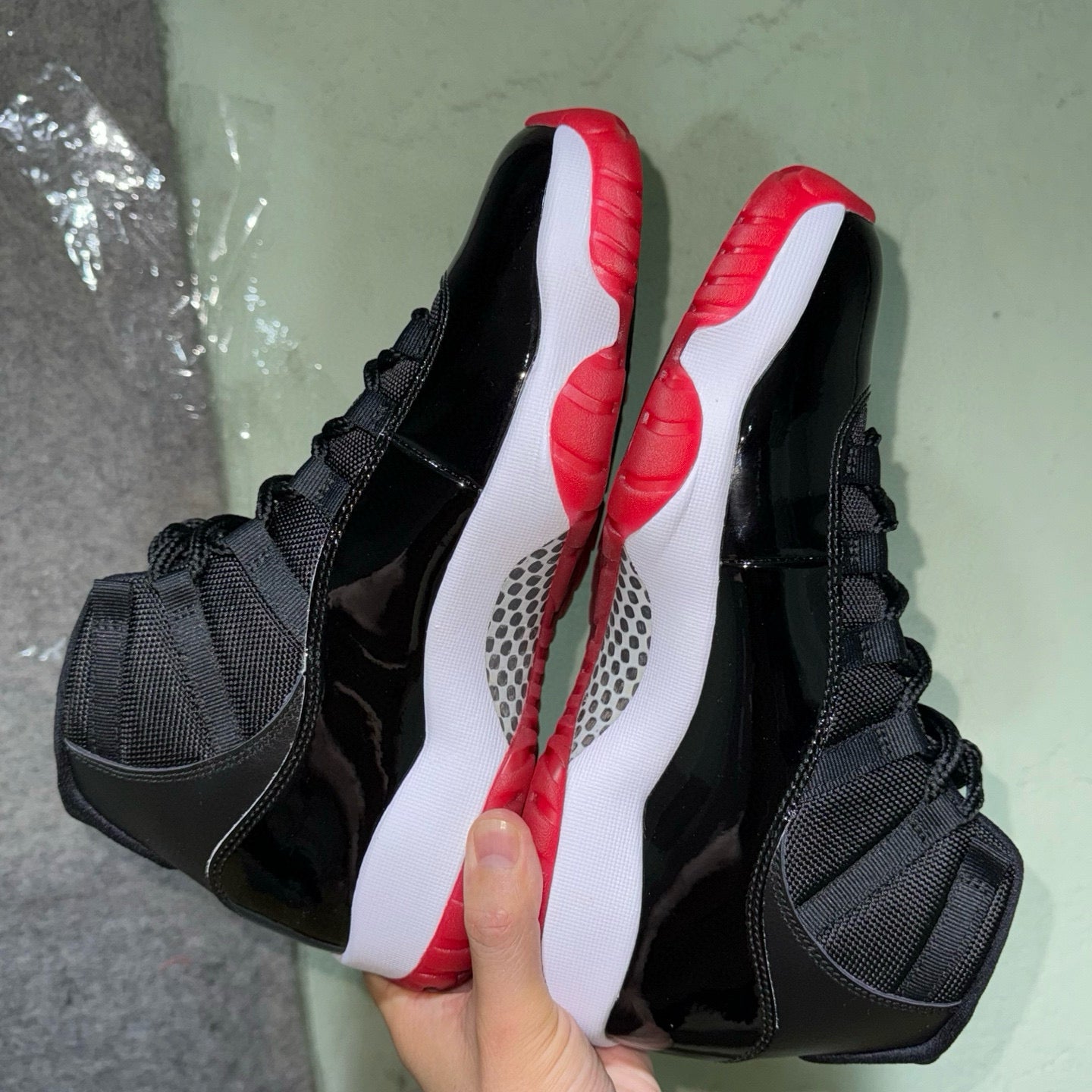 Air Jordan 11 “Bred”