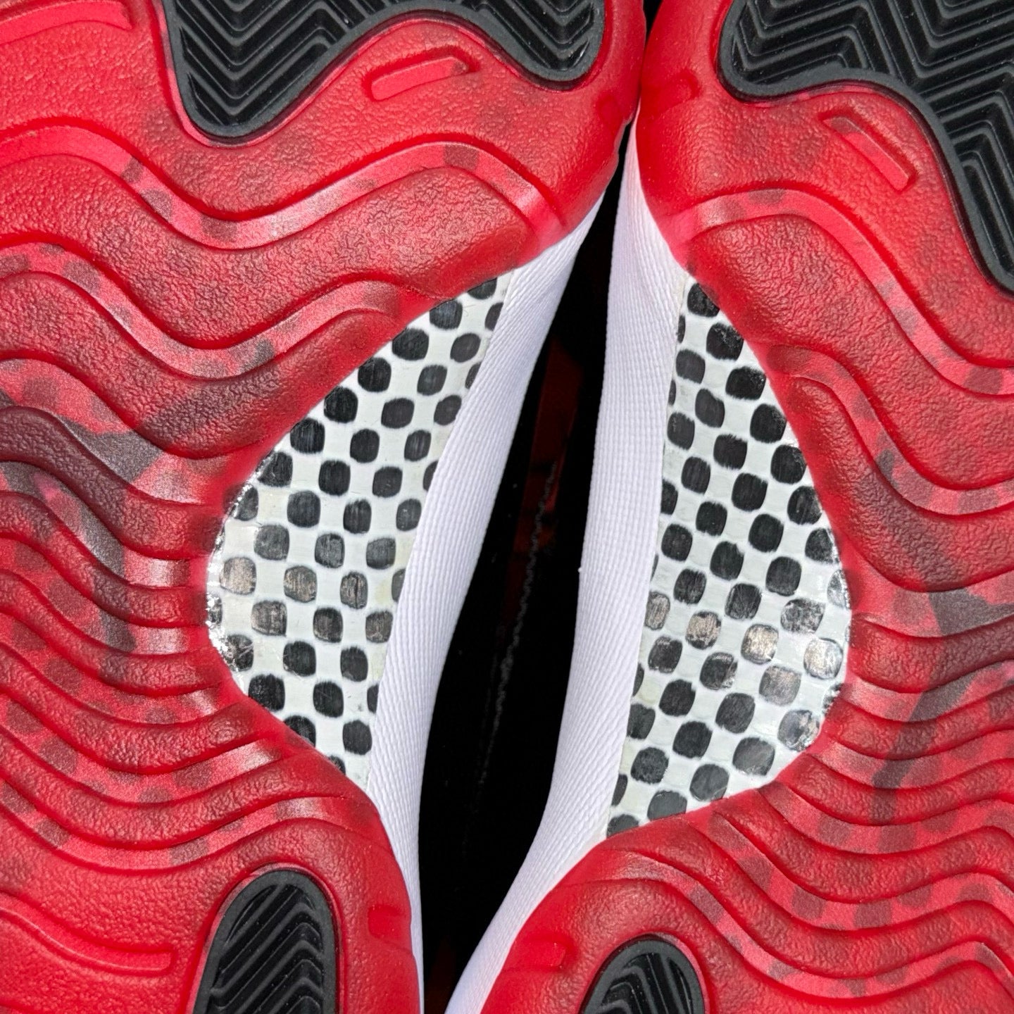 Air Jordan 11 “Bred”