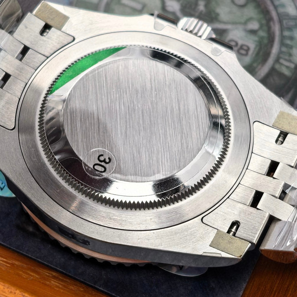 VS Factory Rolex GMT Master Batgirl 40mm