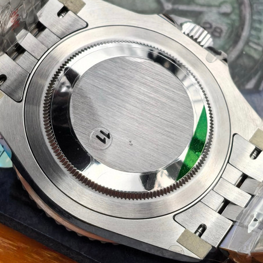 VS Factory Rolex GMT-Master II Black Ceramic Bezel