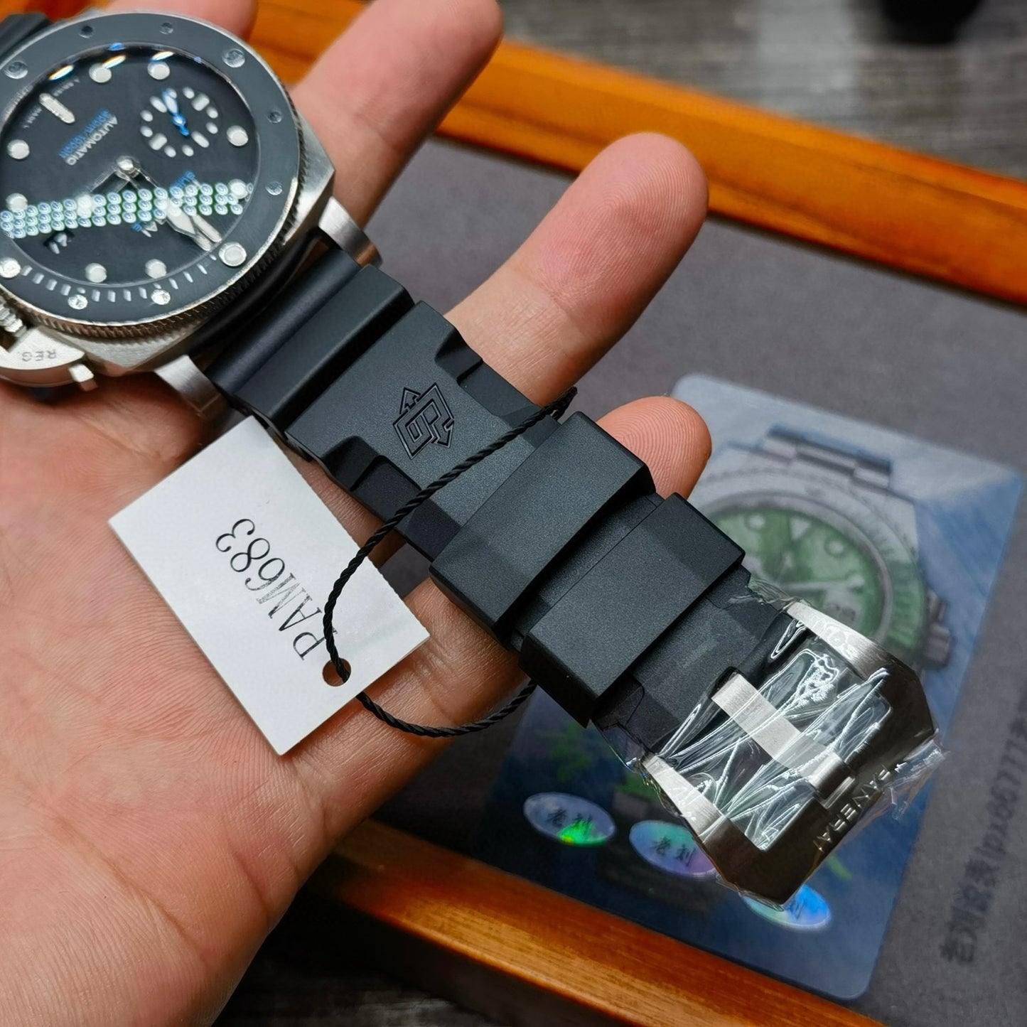 VS Factory Panerai Submersible PAM683 – 42mm