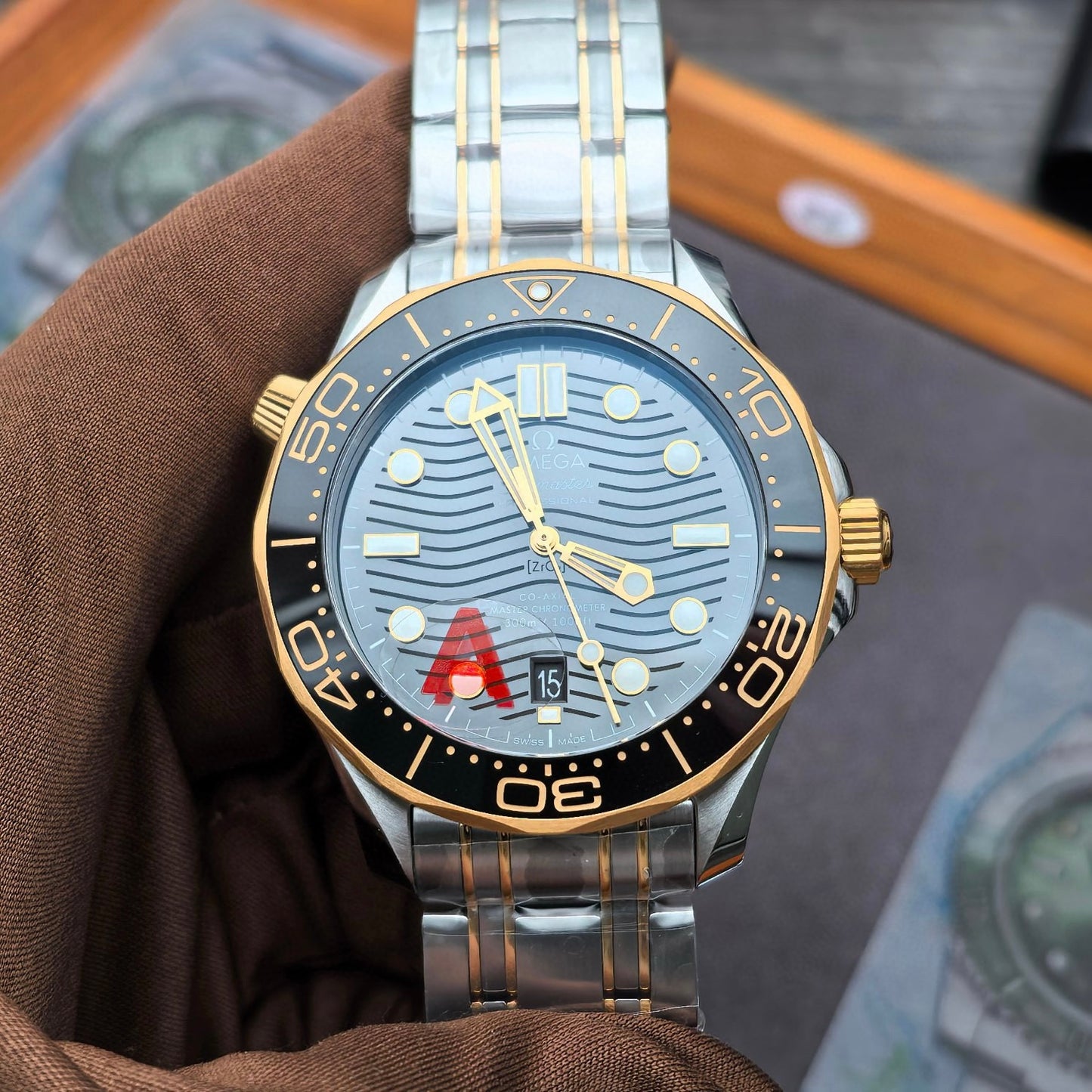 VS Factory Omega Seamaster Diver 300M Black / Two-Tone / Cal. 8800