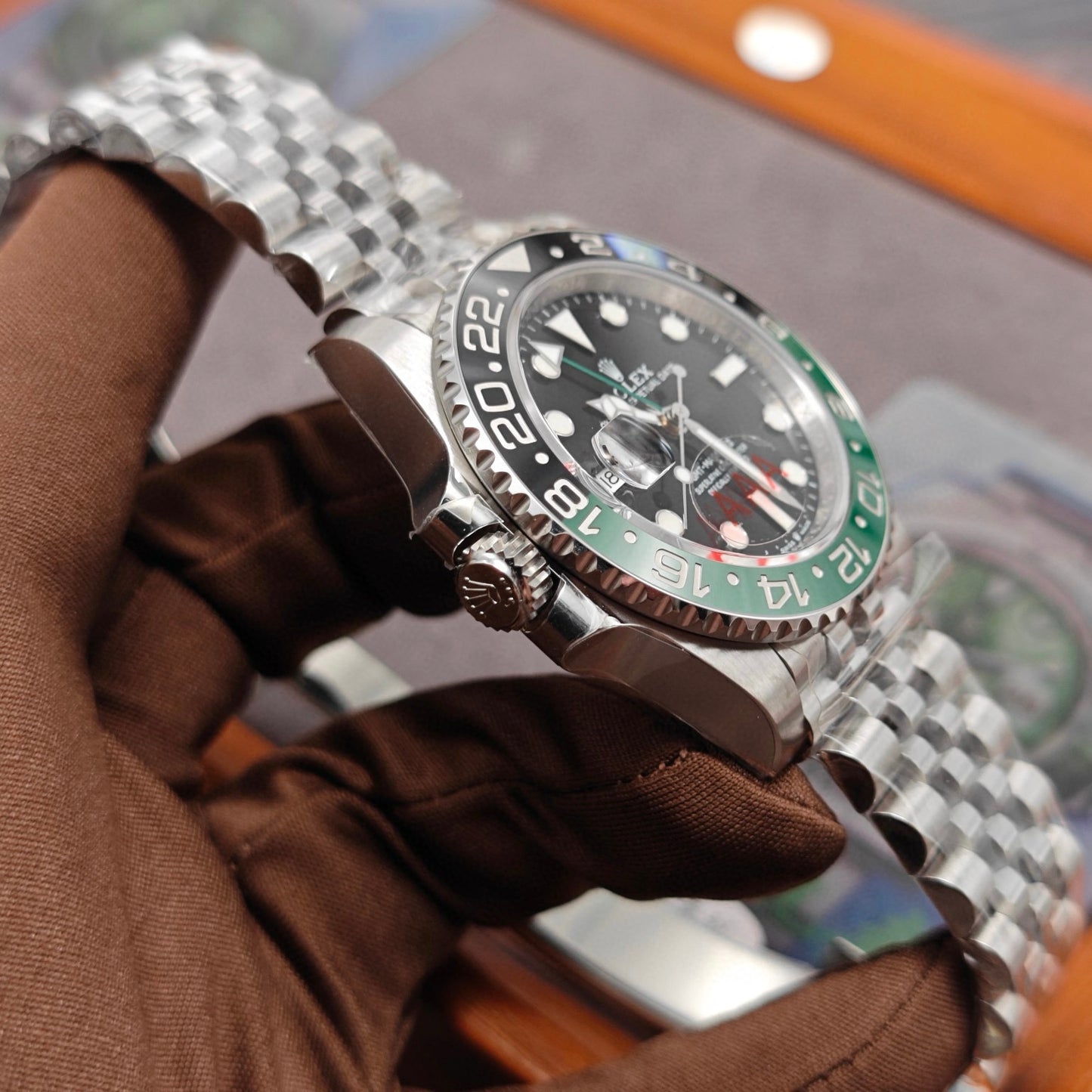 VS Factory Rolex GMT-Master II Green-Black Bezel / Jubilee / Cal. 3285