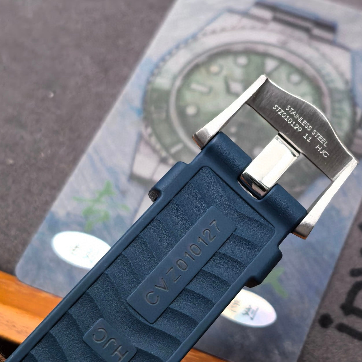 VS Factory V4 Omega Seamaster Diver 300M Blue Rubber / Cal. 8800